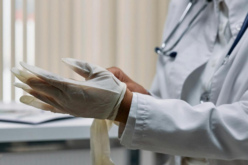 Essential Features to Look for in Surgical Gloves: Durability, Flexibility, and Safety